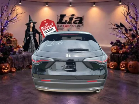 More photos of 2027 Honda HR-V Sport at Lia Honda Williamsville, NY