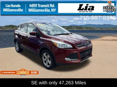 Red 2016 Ford Escape SE for sale in Buffalo, NY