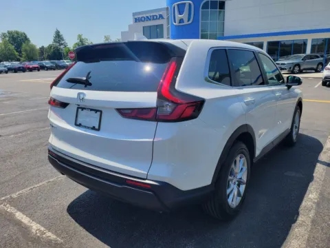 Another view of 2026 Honda CR-V EX for sale in Buffalo, NY at Lia Honda Williamsville