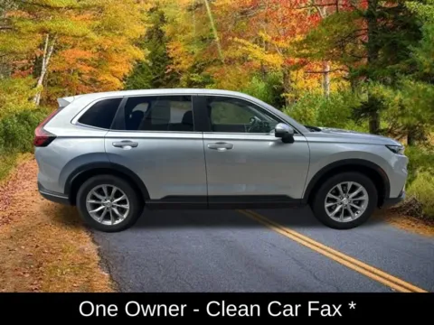 Photos of 2023 Honda CR-V EX-L for sale in Buffalo, NY at Lia Honda Williamsville