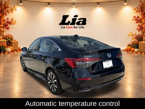 More photos of 2024 Honda Civic EX at Lia Honda Williamsville, NY
