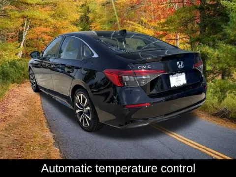 More photos of 2024 Honda Civic EX at Lia Honda Williamsville, NY