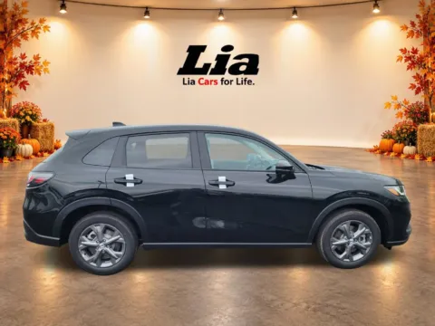 Photos of 2027 Honda HR-V LX for sale in Buffalo, NY at Lia Honda Williamsville
