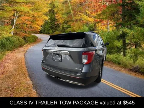More photos of 2022 Ford Explorer XLT at Lia Honda Williamsville, NY