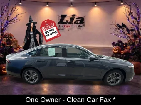 Photos of 2024 Honda Accord Hybrid EX-L for sale in Buffalo, NY at Lia Honda Williamsville