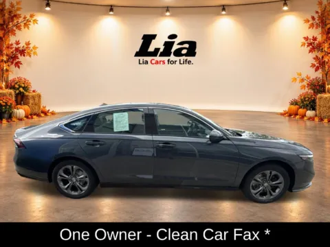 Photos of 2024 Honda Accord Hybrid EX-L for sale in Buffalo, NY at Lia Honda Williamsville