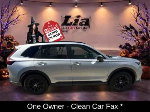 Photos of 2026 Honda CR-V Hybrid Sport-L for sale in Buffalo, NY at Lia Honda Williamsville