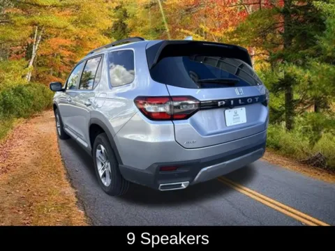 More photos of 2026 Honda Pilot EX-L at Lia Honda Williamsville, NY