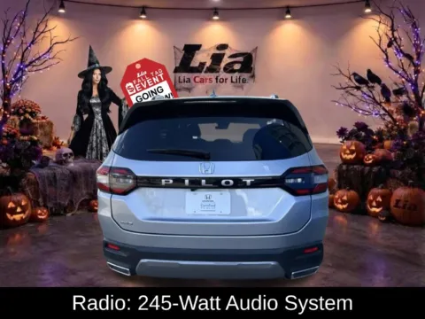 More photos of 2026 Honda Pilot EX-L at Lia Honda Williamsville, NY