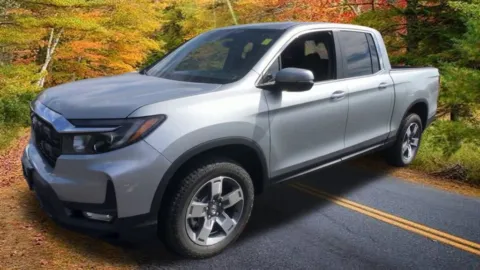 More photos of 2026 Honda Ridgeline RTL at Lia Honda Williamsville, NY