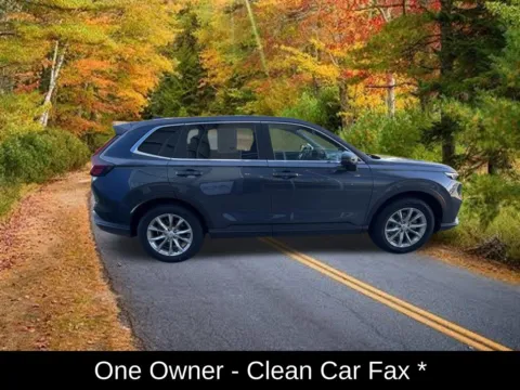 Photos of 2024 Honda CR-V EX-L for sale in Buffalo, NY at Lia Honda Williamsville