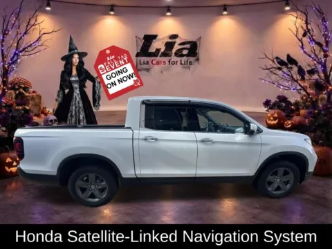 Photos of 2021 Honda Ridgeline RTL-E for sale in Buffalo, NY at Lia Honda Williamsville