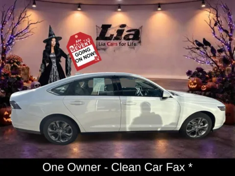 Photos of 2023 Honda Accord EX for sale in Buffalo, NY at Lia Honda Williamsville
