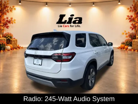 Another view of 2024 Honda Pilot EX-L for sale in Buffalo, NY at Lia Honda Williamsville