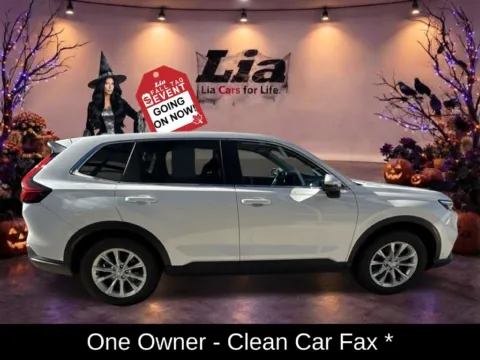 Photos of 2024 Honda CR-V EX for sale in Buffalo, NY at Lia Honda Williamsville