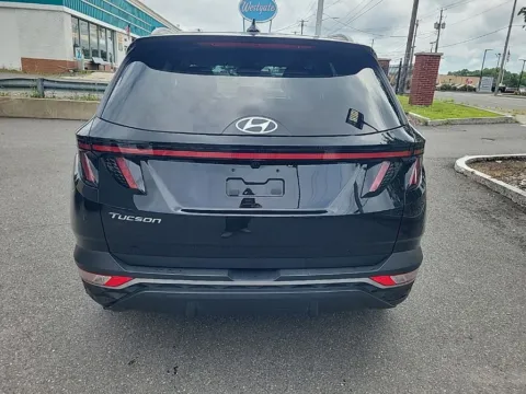 More photos of 2023 Hyundai Tucson SEL at Lia Hyundai Albany, NY