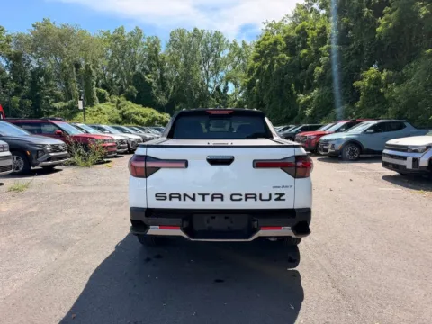 More photos of 2025 Hyundai Santa Cruz Limited at Lia Hyundai Albany, NY