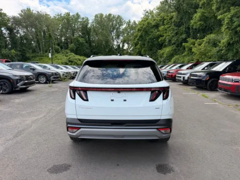More photos of 2025 Hyundai Tucson SEL Convenience at Lia Hyundai Albany, NY