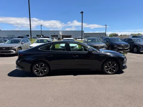 Photos of 2024 Hyundai Sonata SEL for sale in Albany, NY at Lia Hyundai Albany