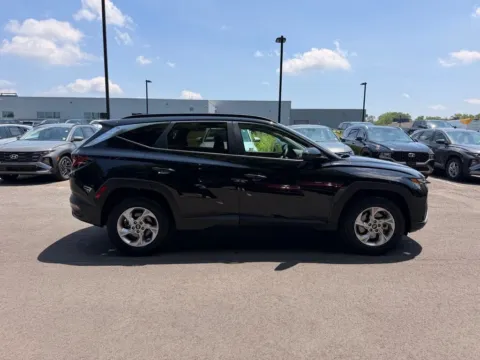 Photos of 2024 Hyundai Tucson SEL for sale in Albany, NY at Lia Hyundai Albany