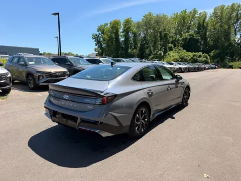 Another view of 2024 Hyundai Sonata SEL for sale in Albany, NY at Lia Hyundai Albany