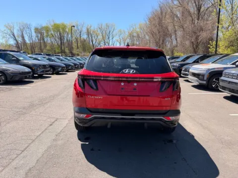 More photos of 2023 Hyundai Tucson SEL at Lia Hyundai Albany, NY