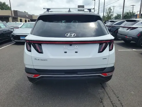 More photos of 2022 Hyundai Tucson SEL at Lia Hyundai Albany, NY