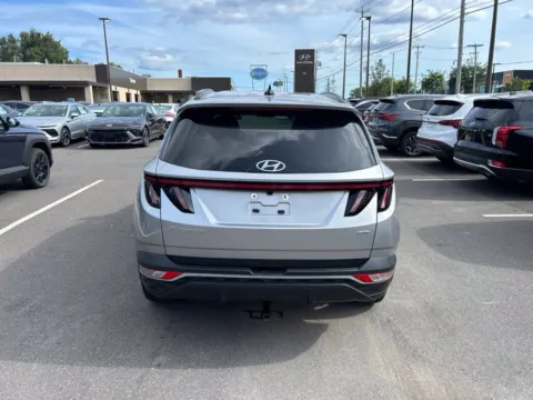More photos of 2023 Hyundai Tucson SEL at Lia Hyundai Albany, NY