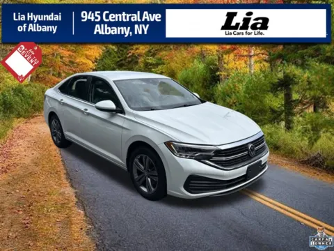 White 2023 Volkswagen Jetta 1.5T SE for sale in Albany, NY