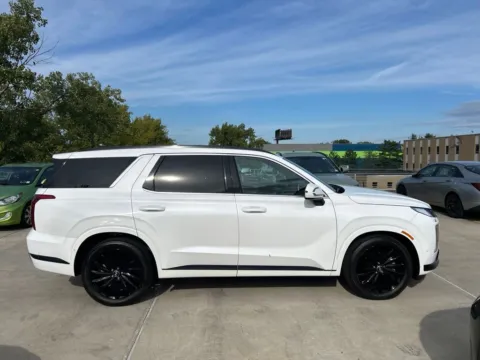 Photos of 2025 Hyundai Palisade Calligraphy Night Edition for sale in Albany, NY at Lia Hyundai Albany
