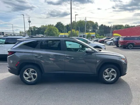 Photos of 2024 Hyundai Tucson SEL for sale in Albany, NY at Lia Hyundai Albany