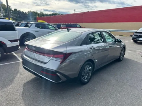 Another view of 2024 Hyundai Elantra SEL for sale in Albany, NY at Lia Hyundai Albany