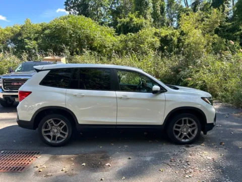 Photos of 2023 Honda Passport EX-L for sale in Albany, NY at Lia Hyundai Albany