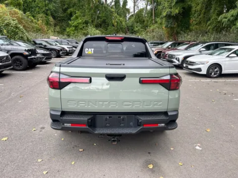 More photos of 2024 Hyundai Santa Cruz SEL at Lia Hyundai Albany, NY