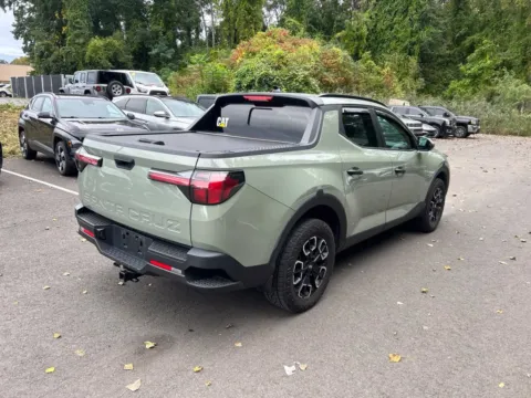 Another view of 2024 Hyundai Santa Cruz SEL for sale in Albany, NY at Lia Hyundai Albany