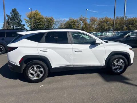 Photos of 2024 Hyundai Tucson SEL for sale in Albany, NY at Lia Hyundai Albany