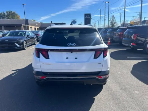 More photos of 2024 Hyundai Tucson SEL at Lia Hyundai Albany, NY