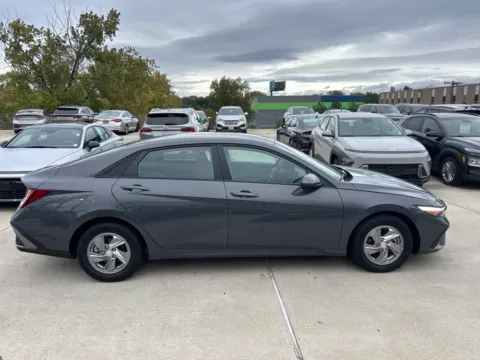 Photos of 2024 Hyundai Elantra SE for sale in Albany, NY at Lia Hyundai Albany