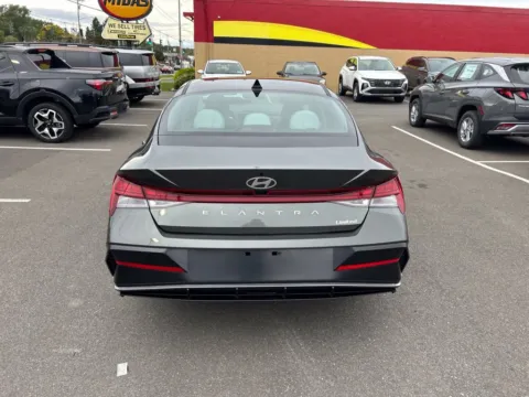 More photos of 2025 Hyundai Elantra Limited at Lia Hyundai Albany, NY