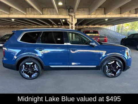 Photos of 2023 Kia Telluride EX for sale in Albany, NY at Lia Hyundai Albany