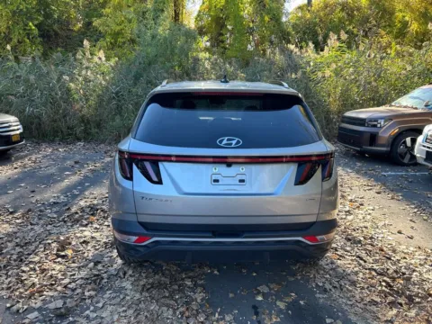 More photos of 2023 Hyundai Tucson SEL at Lia Hyundai Albany, NY