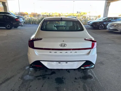 More photos of 2023 Hyundai Sonata SEL at Lia Hyundai Albany, NY