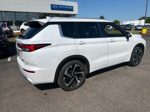 Another view of 2022 Mitsubishi Outlander SEL for sale in Enfield, CT at Lia Hyundai of Enfield