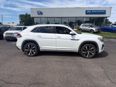 Photos of 2024 Volkswagen Atlas Cross Sport 2.0T SEL Premium R-Line for sale in Enfield, CT at Lia Hyundai of Enfield