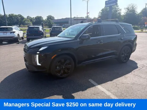 Black 2024 Hyundai Palisade XRT for sale in Enfield, CT