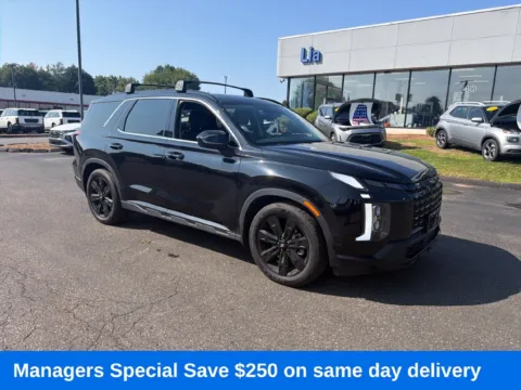 Photos of 2024 Hyundai Palisade XRT for sale in Enfield, CT at Lia Hyundai of Enfield
