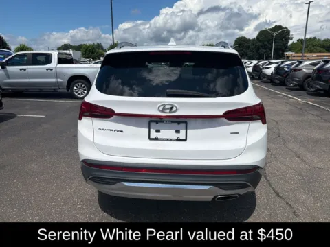 More photos of 2023 Hyundai Santa Fe SEL at Lia Hyundai of Enfield, CT