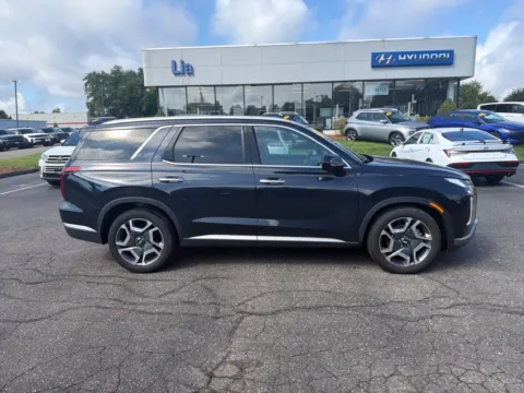 Photos of 2025 Hyundai Palisade SEL Premium for sale in Enfield, CT at Lia Hyundai of Enfield