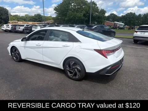 More photos of 2024 Hyundai Elantra Limited at Lia Hyundai of Enfield, CT