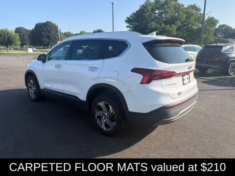 More photos of 2023 Hyundai Santa Fe SEL at Lia Hyundai of Enfield, CT